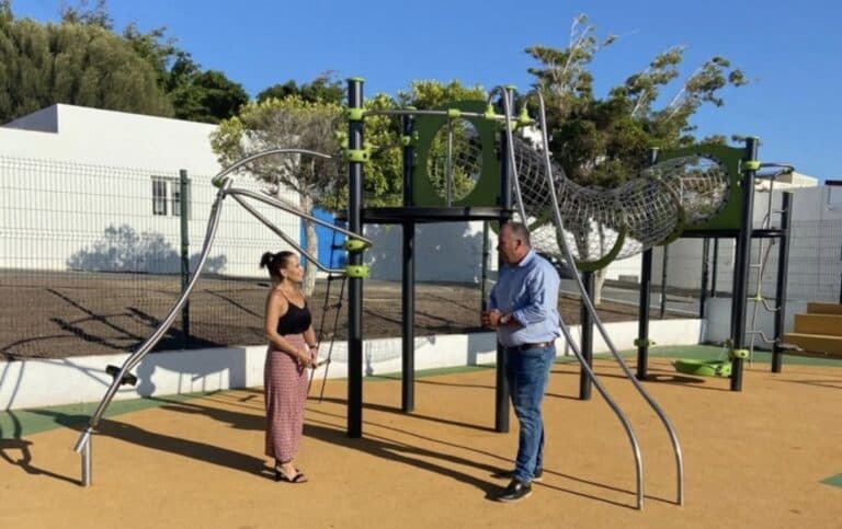 Pájara concluye las obras del parque infantil de La Lajita