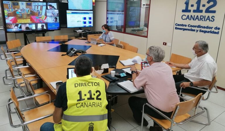 Comienza la evacuación preventiva de personas con movilidad reducida en La Palma