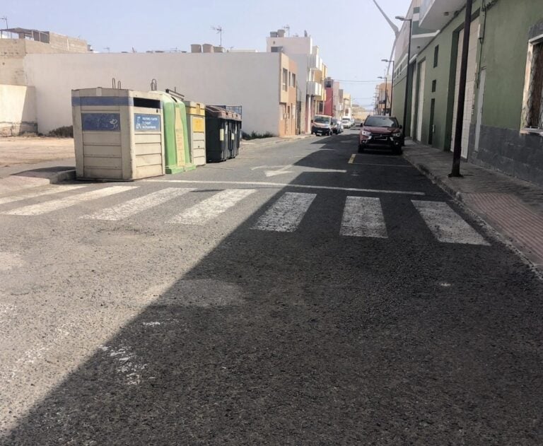 El Ayuntamiento reasfaltará las calles más transitadas de El Charco
