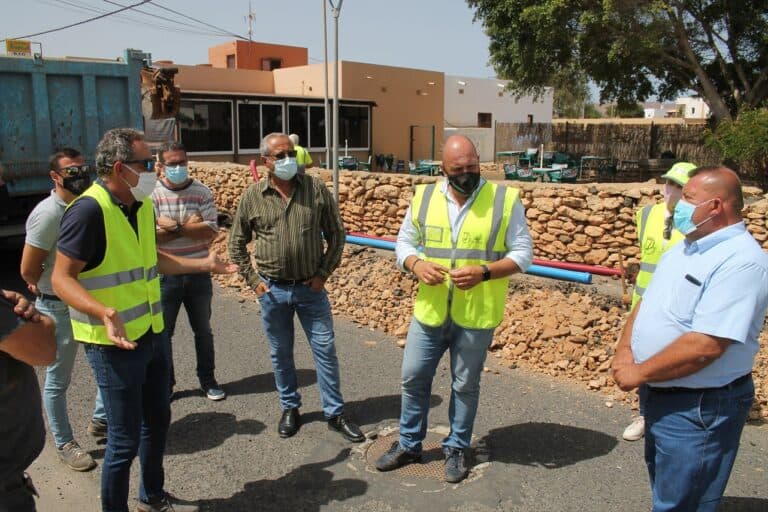 Antigua ‘disconforme’ con el proyecto de reasfaltado del Cabildo en Triquivijate