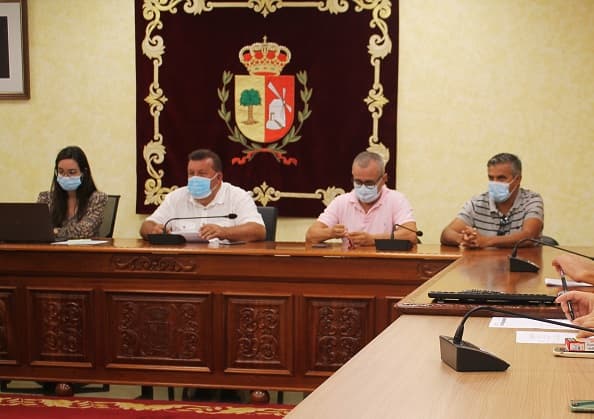 ALxAN, Cs, PSOE, PP y un edil de CC exigen un proyecto «eficaz» al Cabildo en la avenida de Triquivijate