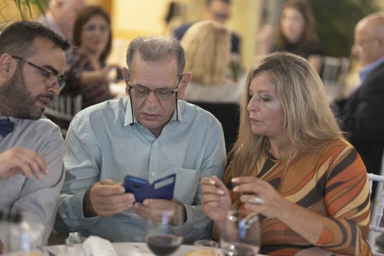 Radio Insular y Radio Faycán consolidan su alianza empresarial