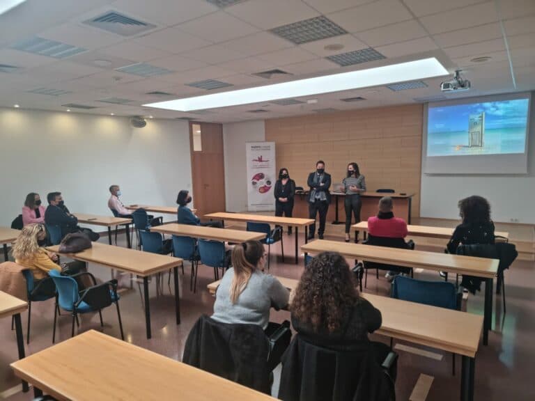 Fuerteventura apuesta por el turismo nacional en la feria Intur de Valladolid