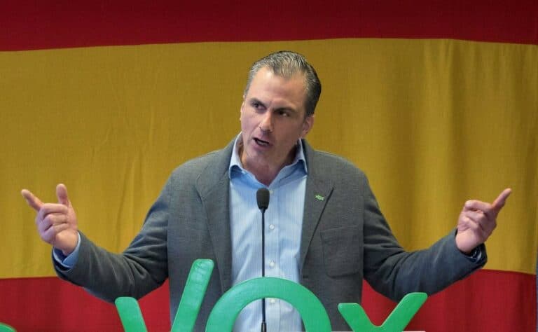 Javier Ortega Smith, secretario general de VOX, visita Puerto del Rosario este viernes