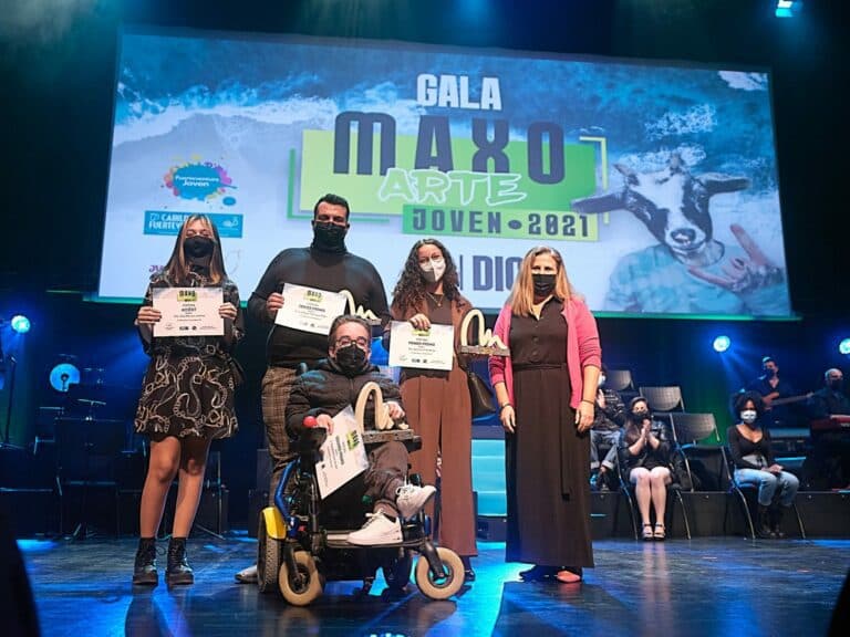 Agoney Rodríguez de León, primer joven con diversidad funcional premiado en Maxoarte