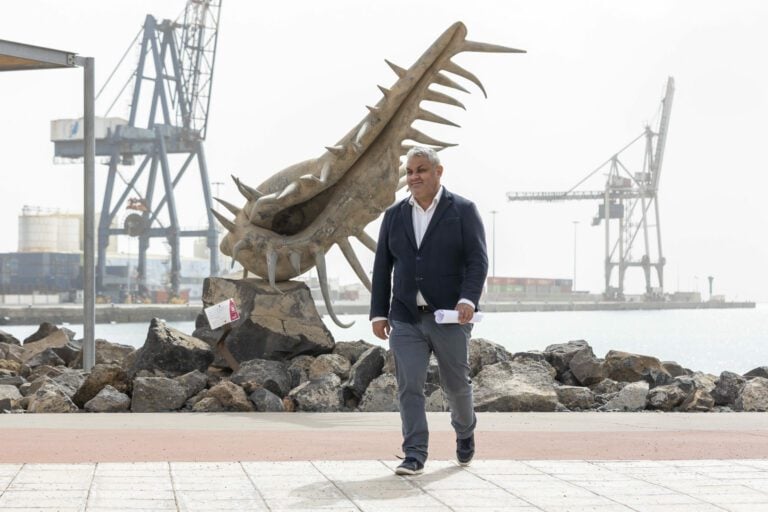 Jiménez destaca los grandes beneficios económicos que traerá la ampliación del muelle