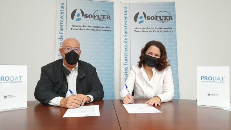 Acuerdo entre ASOFUER y Prodat Canarias para ayudar a los empresarios a cumplir la LPD