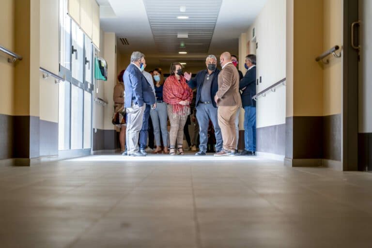 El Cabildo recepciona la obra de la nueva Residencia de Puerto del Rosario