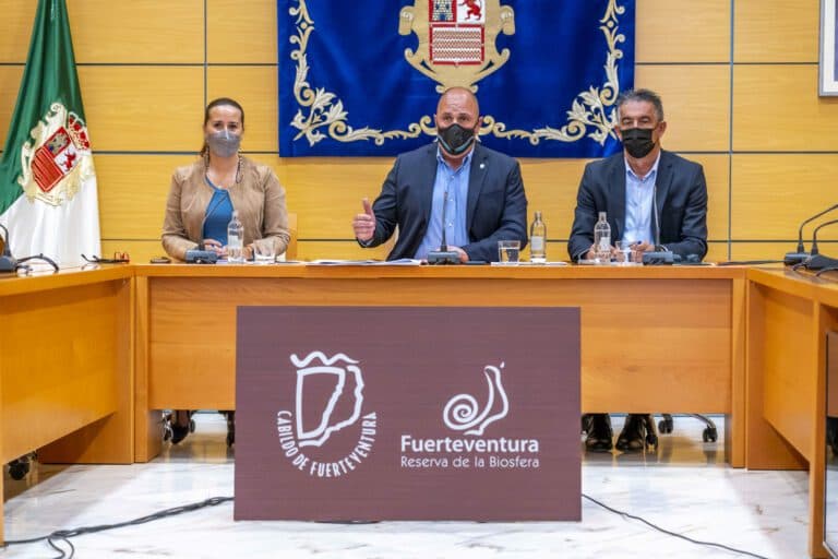 Lloret destaca la “coordinación” y “rumbo firme” en su primer año de mandato