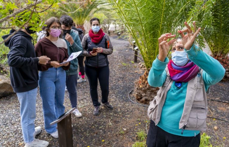 Escolares de Fuerteventura conocen las especies protegidas en la Estación Biológica de La Oliva