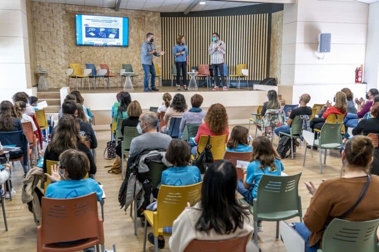 Un centenar de personas participan en el programa FUERTE-FORMACIÓN