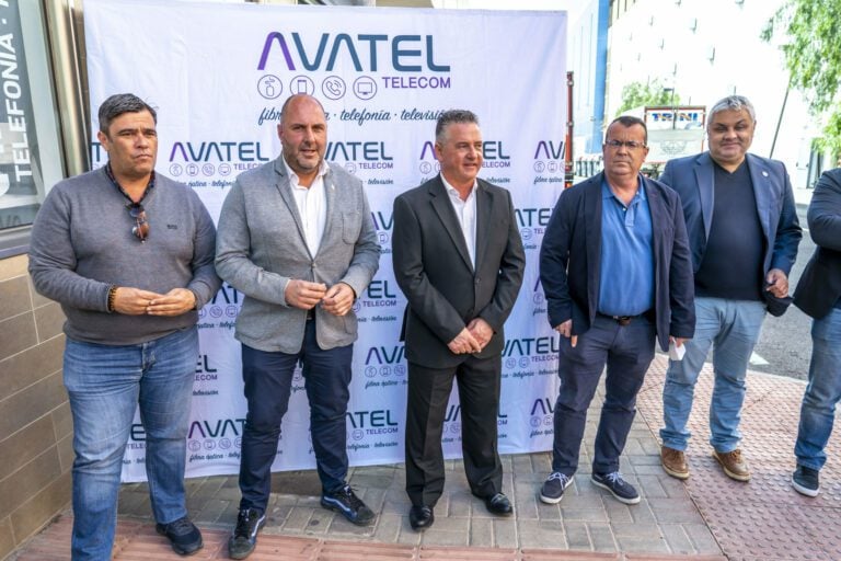 Avatel continúa su fuerte implantación en la Isla y cubre ya con fibra la práctica totalidad de la capital