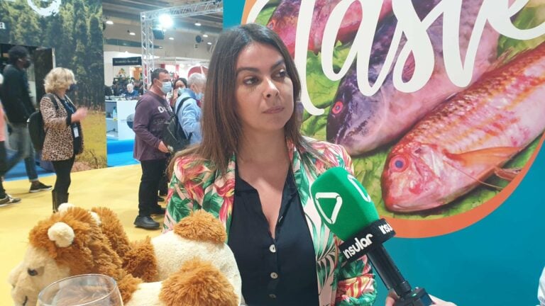 Fuerteventura presenta en Madrid Fusión un producto único en España, la leche de camella