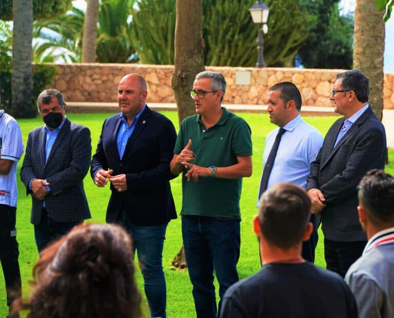 15 jóvenes en riesgo de exclusión se forman gracias al Cabildo majorero y ‘Up2u Project’