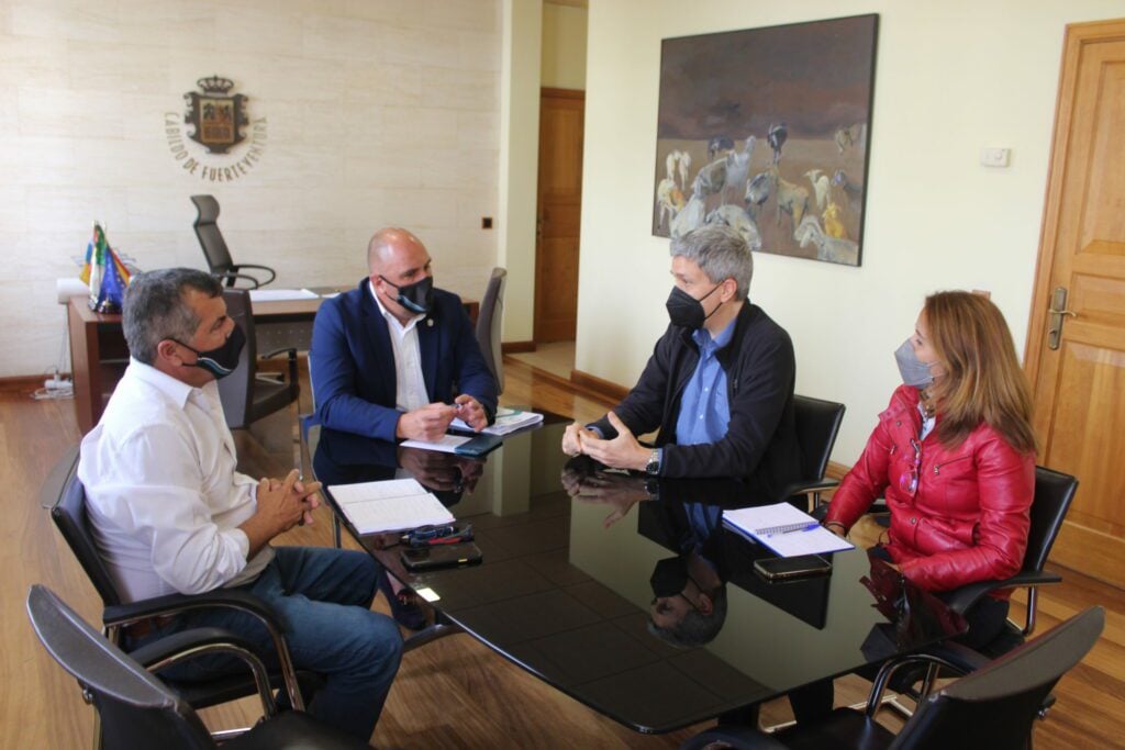 El Cabildo estudia las posibles ventajas de las Comunidades Energéticas Ciudadanas para Fuerteventura