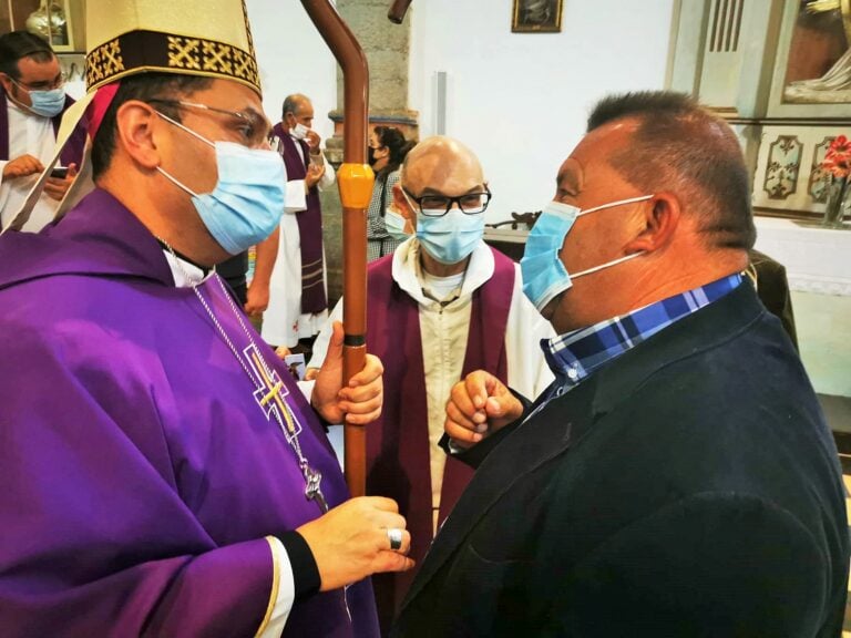 El primer Obispo Auxiliar de Canarias oficia la Misa de Acción de Gracias en Antigua