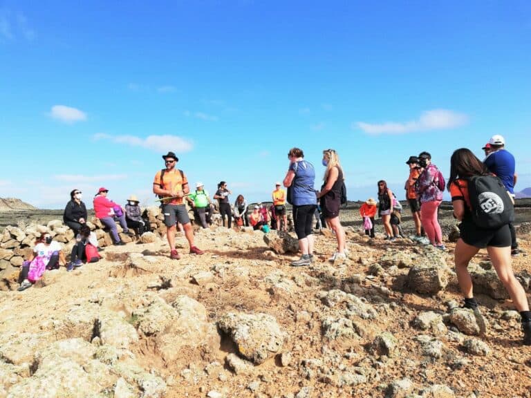 Los senderistas de Antigua ya pueden inscribirse a la ruta Tindaya – Tababaire