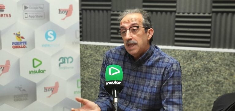 «Desayunar escuchando la radio es beneficioso para la salud mental»