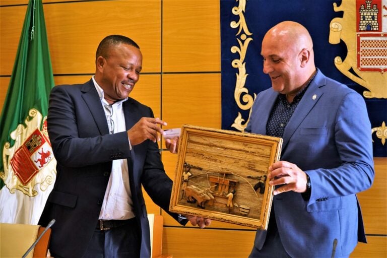 Una delegación de Cabo Verde visita FEAGA 2022