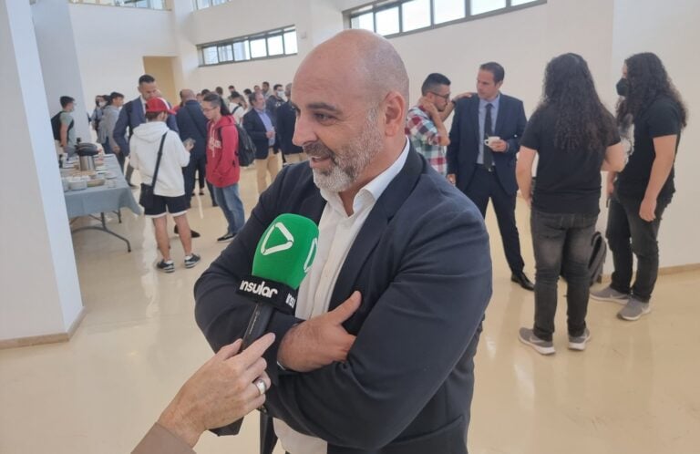 Los Desayunos Tecnológicos dan a conocen los riesgos de internet