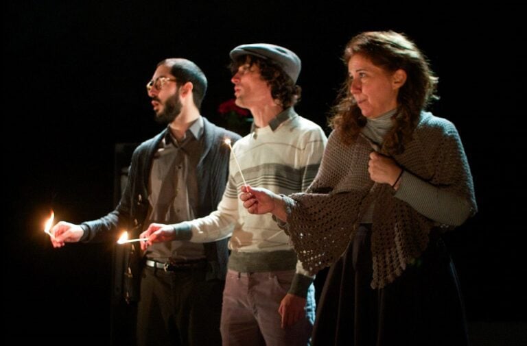 La exitosa obra teatral ‘Atocha El revés de la luz’ aterriza este jueves en la capital majorera