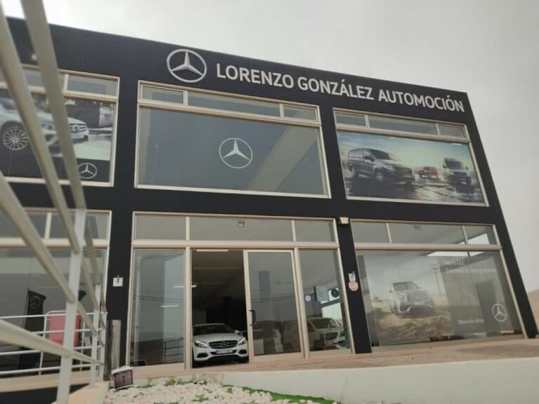 La pujanza del turismo empuja al alza las ventas de coches en Canarias