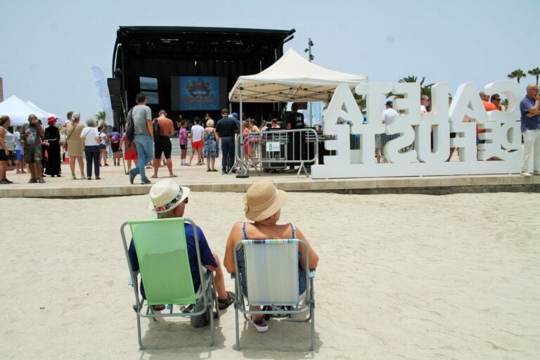 El Carnaval de Día triunfa en Caleta de Fuste