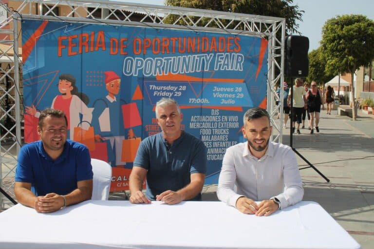 Primera Feria de Oportunidades en Caleta de Fuste