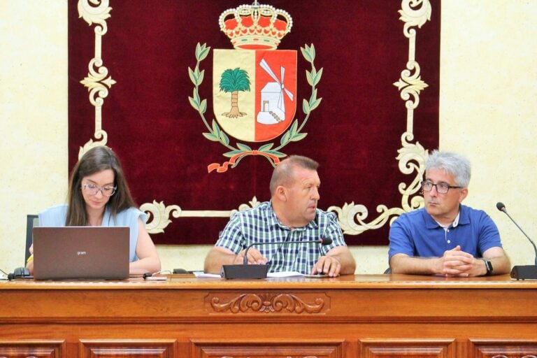 Antigua aprueba un incremento de 24 millones en su Presupuesto Municipal