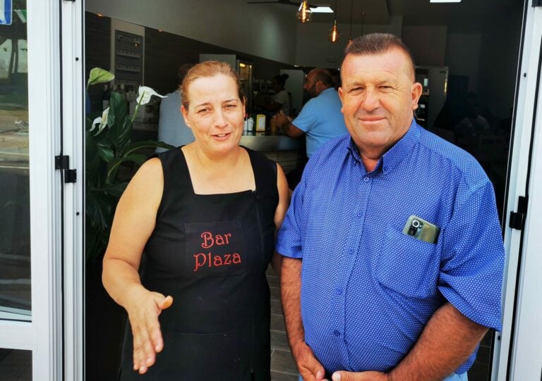 El Bar Plaza Casa Juan en Antigua cumple 40 años