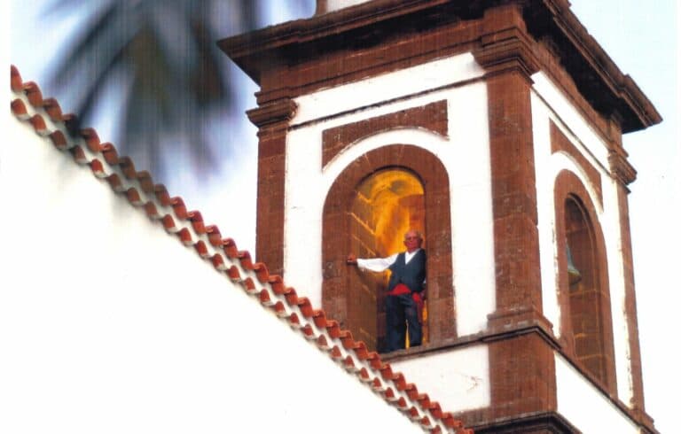 Comienzan las Fiestas de Antigua con el pregón homenaje a D. Mauro Acosta