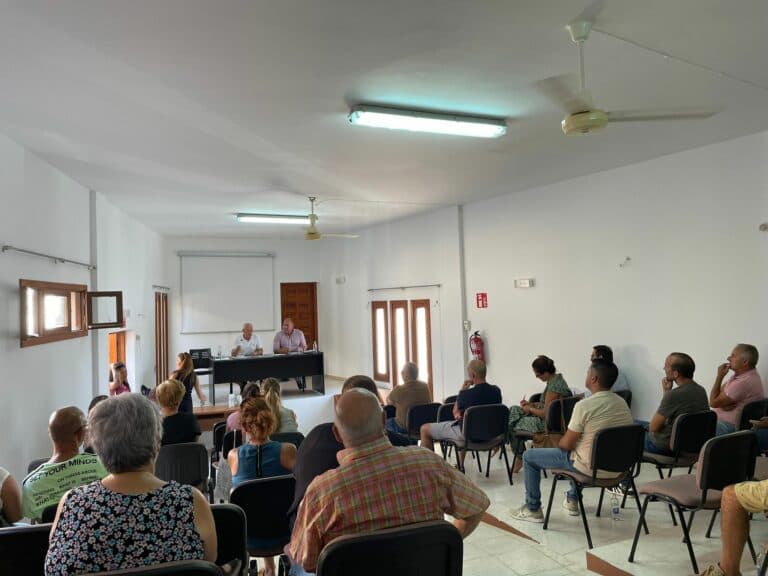 El Cabildo construirá una glorieta en la FV-512 que facilitará el acceso al barrio de Altavista, en Tuineje