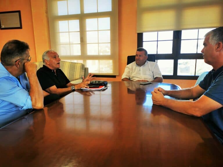 La cooperativa de Radio Taxi en Antigua estrena nueva dirección