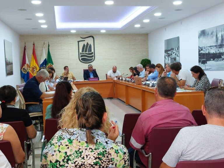 CC: «La mala gestión de la concejala de Personal pone en peligro la promoción interna de decenas de trabajadores»