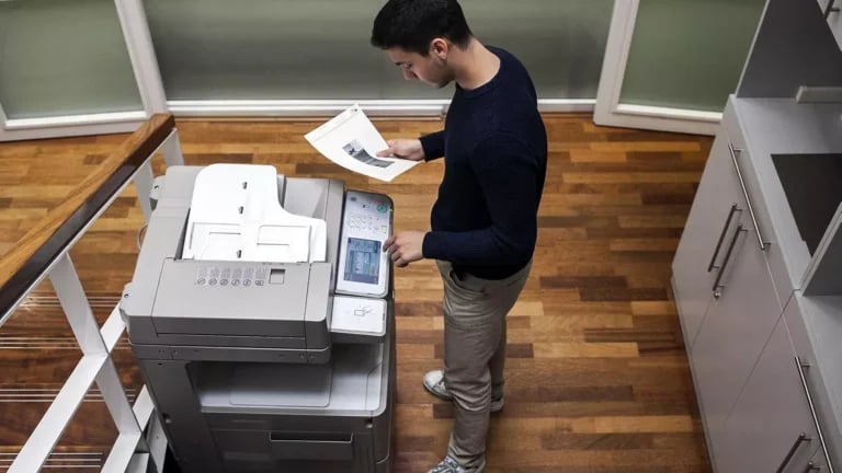 Los becarios no podrán hacer prácticas de noche ni en turnos