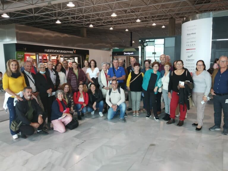 Los mayores del municipio de Tuineje viajan a El Hierro