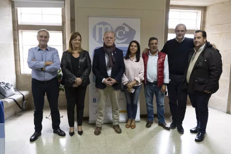 Directiva de los Empresarios Puerto del Rosario se reúnen este martes en el Senado con dirigentes del PSOE