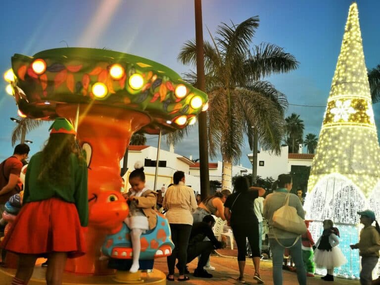 Caleta de Fuste despide el año con mercadillo, talleres y fuegos artificiales