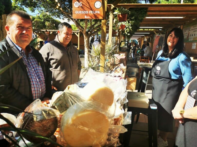 Antigua, allí donde estén los profesionales del sector primario