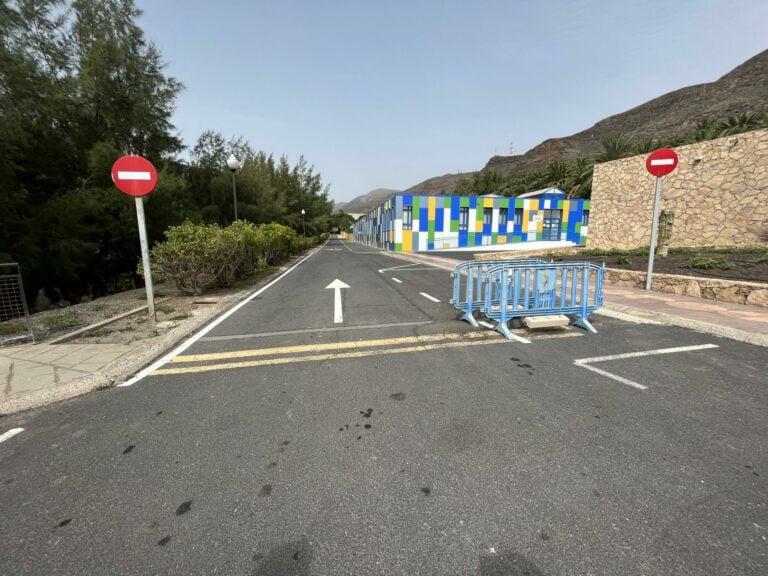 El PSOE exige «mayor seguridad» en la calle del CEIP Morro Jable y la guardería