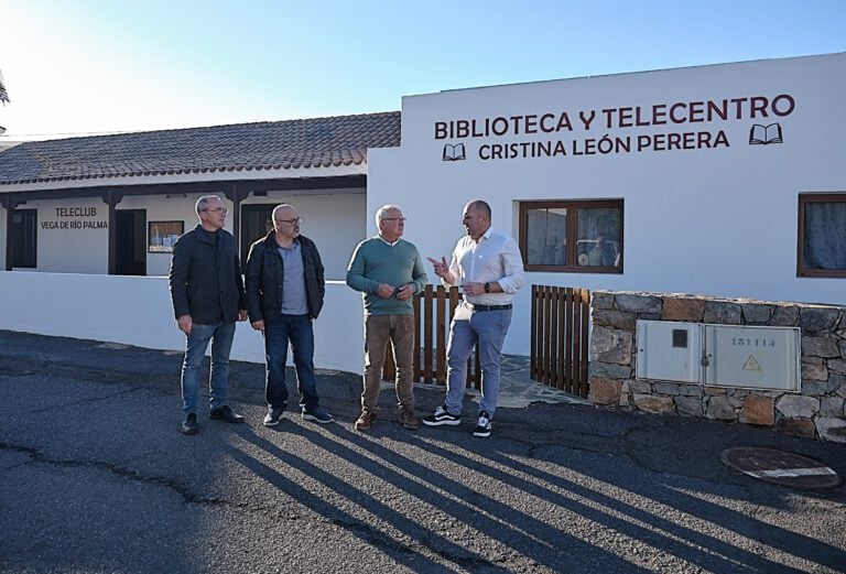 El Centro Cultural de la Vega de Río Palmas se abastece ya con energía fotovoltaica