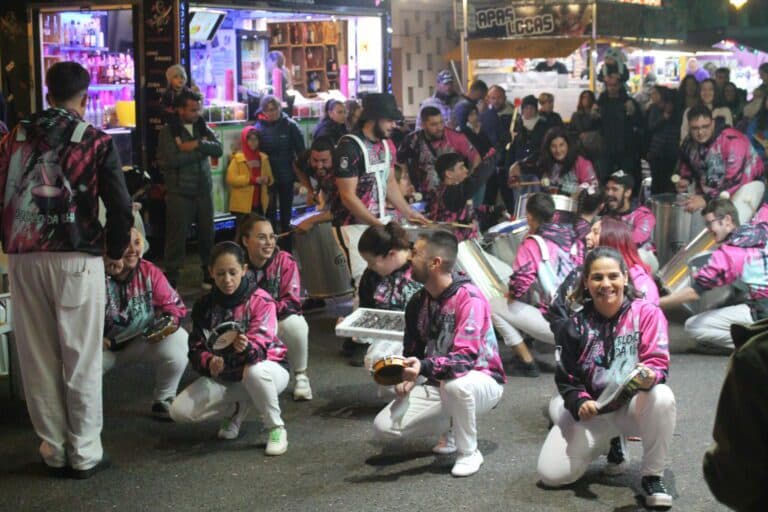 Gran Coso Carnavalero con trenecito caribeño y Maratón de orquestas en Antigua