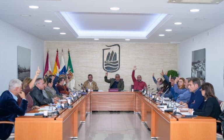 Puerto del Rosario aprueba un presupuesto histórico centrado en la dimensión social del municipio