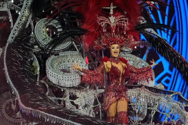 La majorera Lola Ortiz, Reina del Carnaval de Las Palmas de Gran Canaria