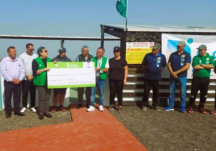 Los Tiradores alcanzan los 3.000 euros en favor de la Asociación Española contra el Cáncer