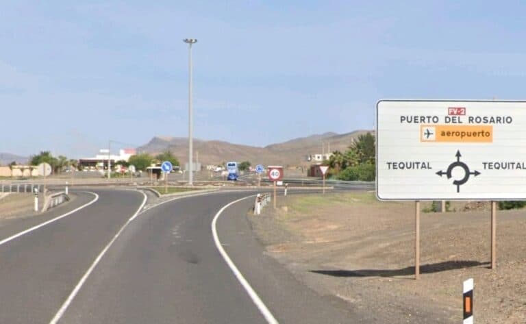 La alcaldesa de Tuineje reclama al Cabildo mayor diligencia en el alumbrado de la rotonda de Tequital