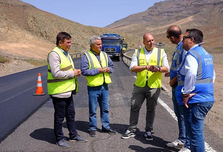 En marcha los trabajos de reasfaltado de la carretera entre Sicasumbre y Las Hermosas