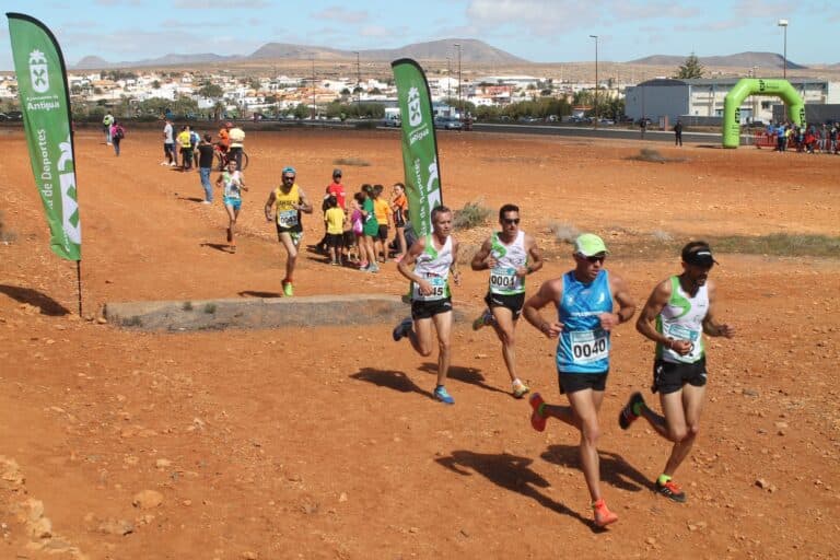 Deportes de Antigua inaugura el calendario 2023 de Cross y Carreras campo a través