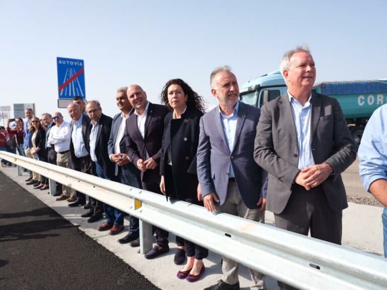Multitudinaria inauguración de un tramo de 5 km del eje Norte-Sur