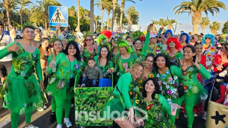 Pájara pone el broche de oro a sus carnavales con el exitoso Coso de Morro Jable